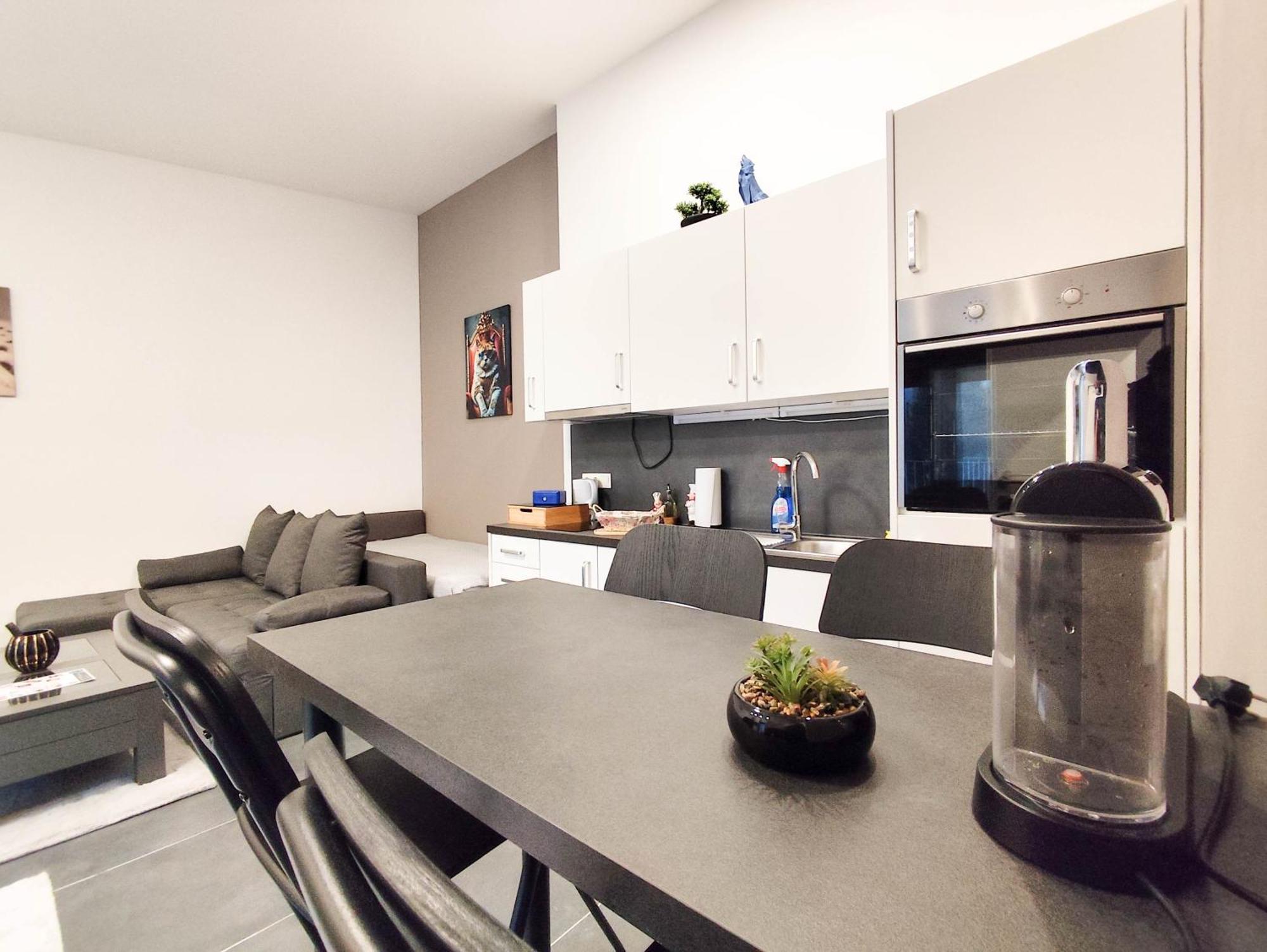 Cozy Apartments In Central Location With Free Parking Wien Ngoại thất bức ảnh