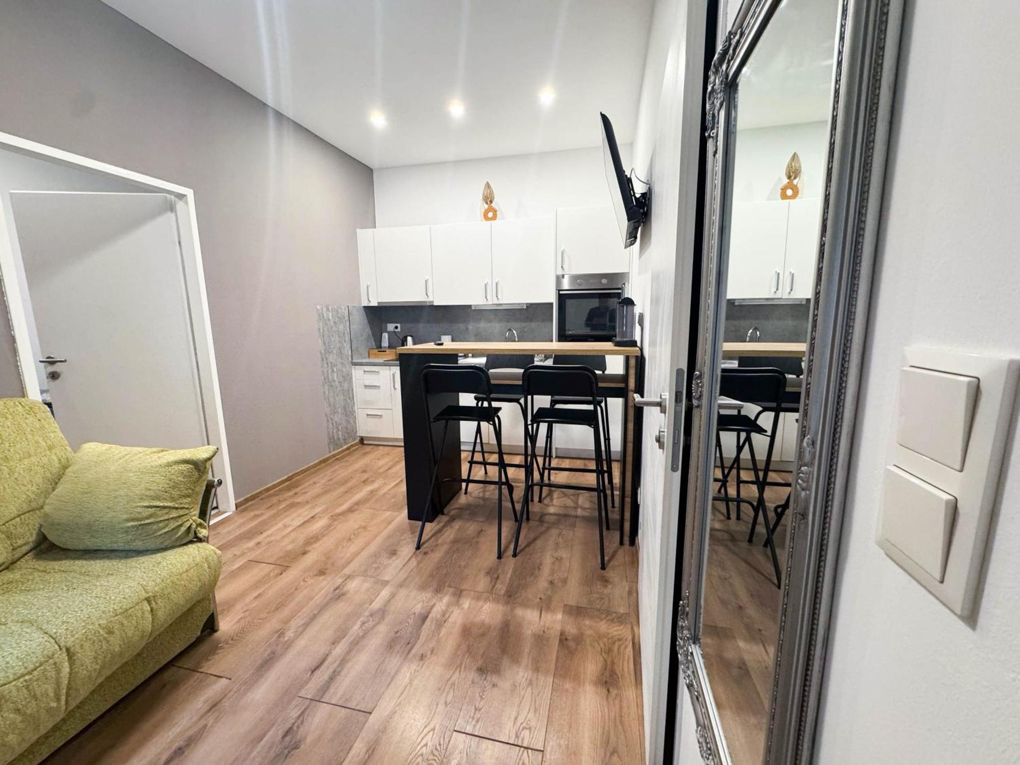 Cozy Apartments In Central Location With Free Parking Wien Ngoại thất bức ảnh